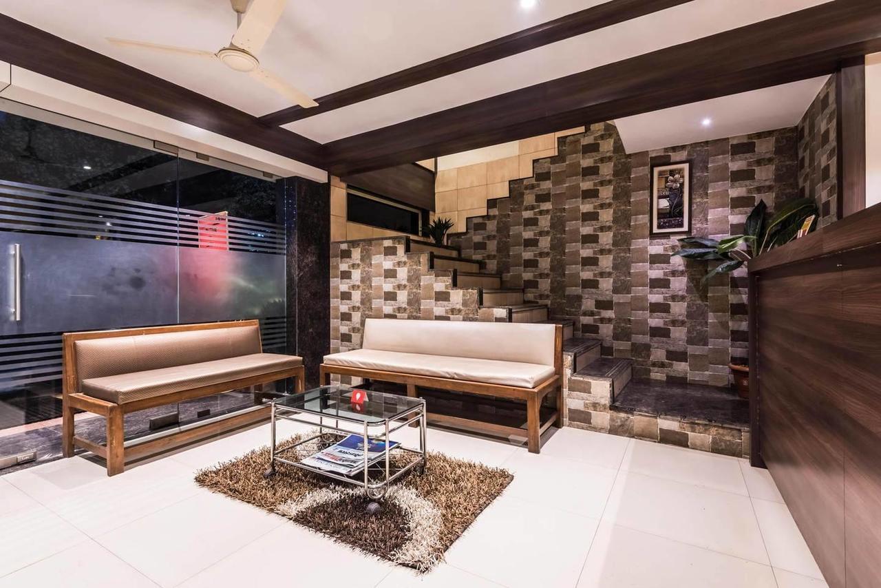 Hotel Veer Residency Panvel Exteriör bild