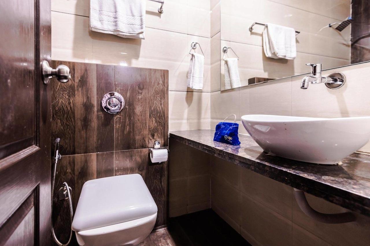 Hotel Veer Residency Panvel Exteriör bild